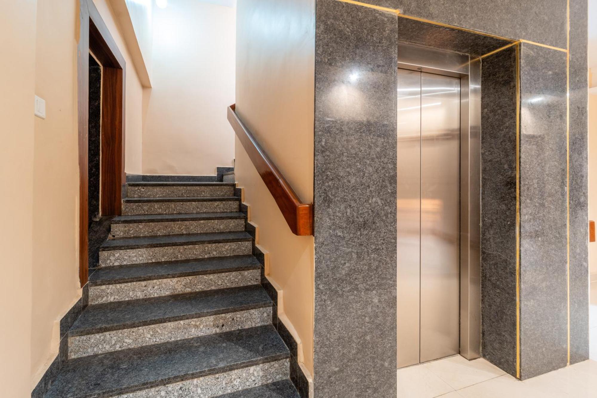Treebo Premium Zorba Hotel Bhopal Ngoại thất bức ảnh