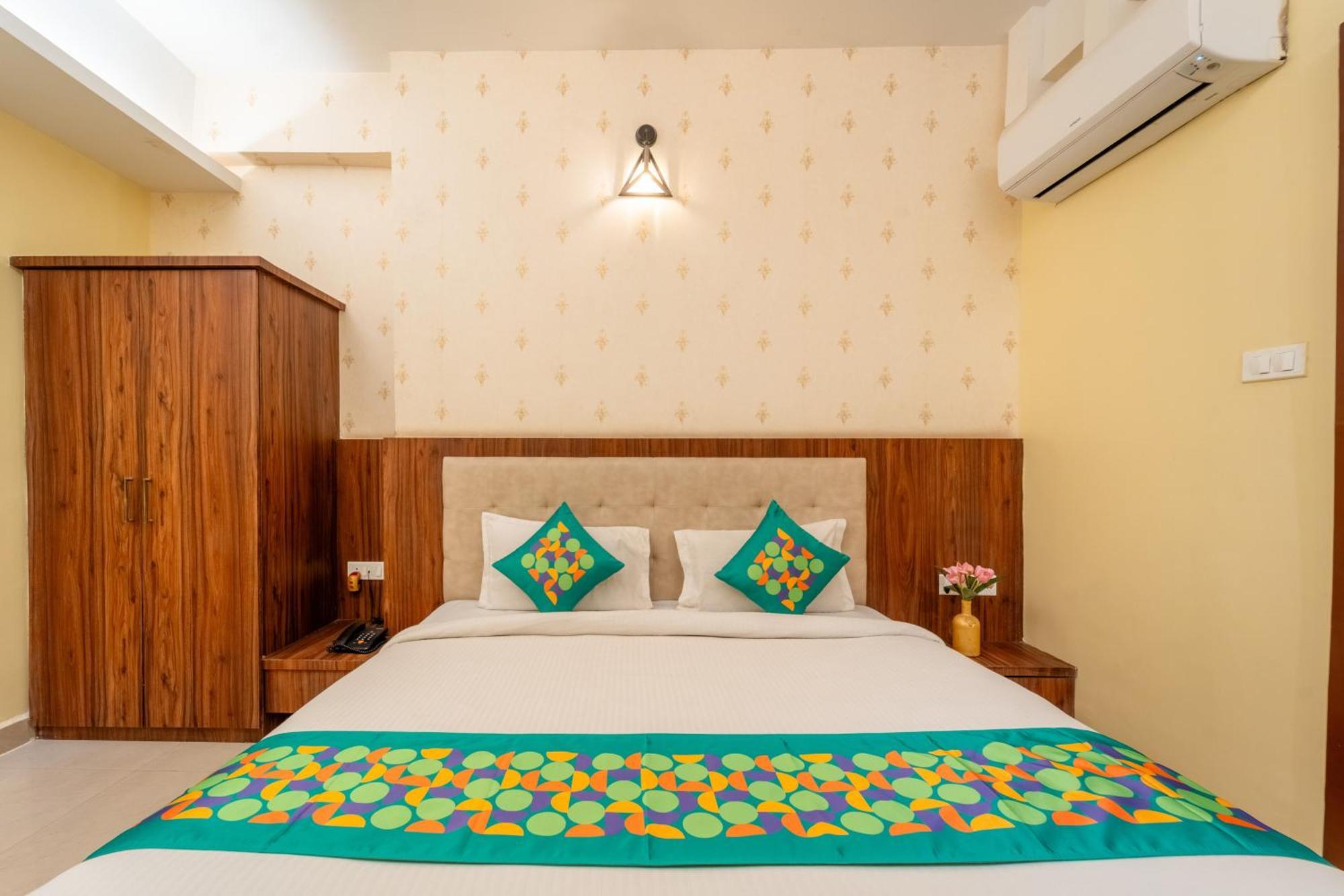 Treebo Premium Zorba Hotel Bhopal Ngoại thất bức ảnh