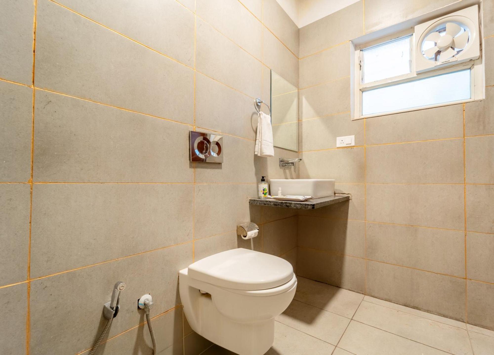 Treebo Premium Zorba Hotel Bhopal Ngoại thất bức ảnh