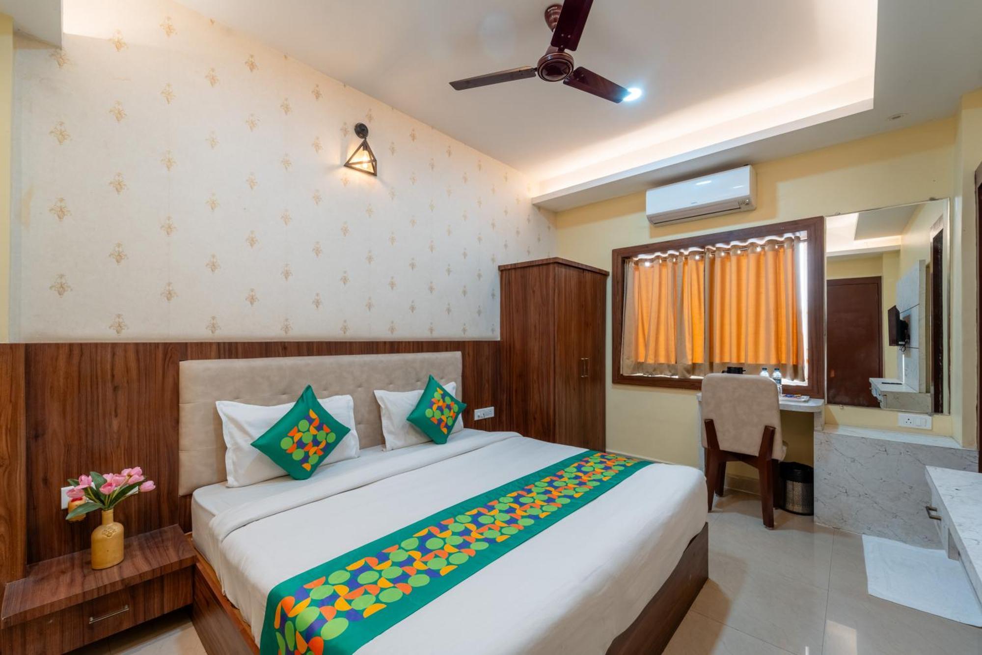 Treebo Premium Zorba Hotel Bhopal Ngoại thất bức ảnh