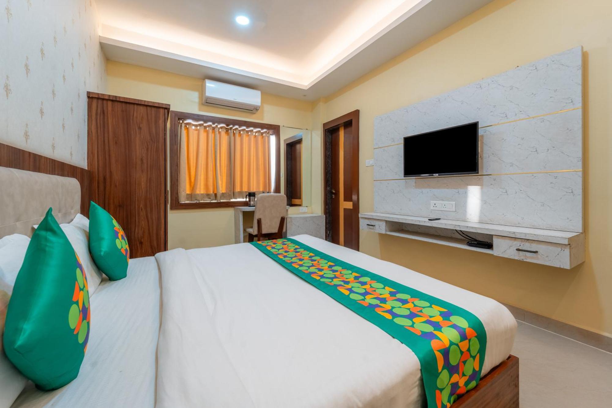 Treebo Premium Zorba Hotel Bhopal Ngoại thất bức ảnh